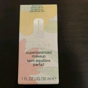 Clinique Superbalanced makeup